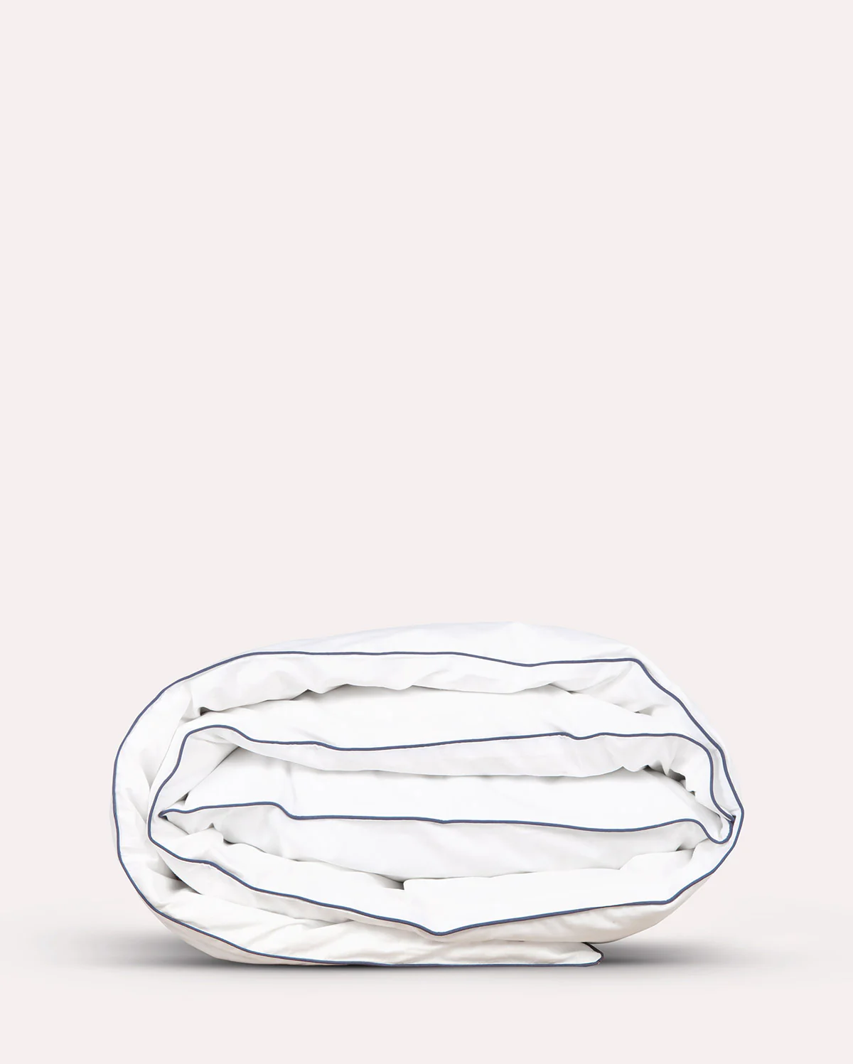 Classic Percale - Duvet Cover Set- White with Navy Blue Pipe Edge - Image 6