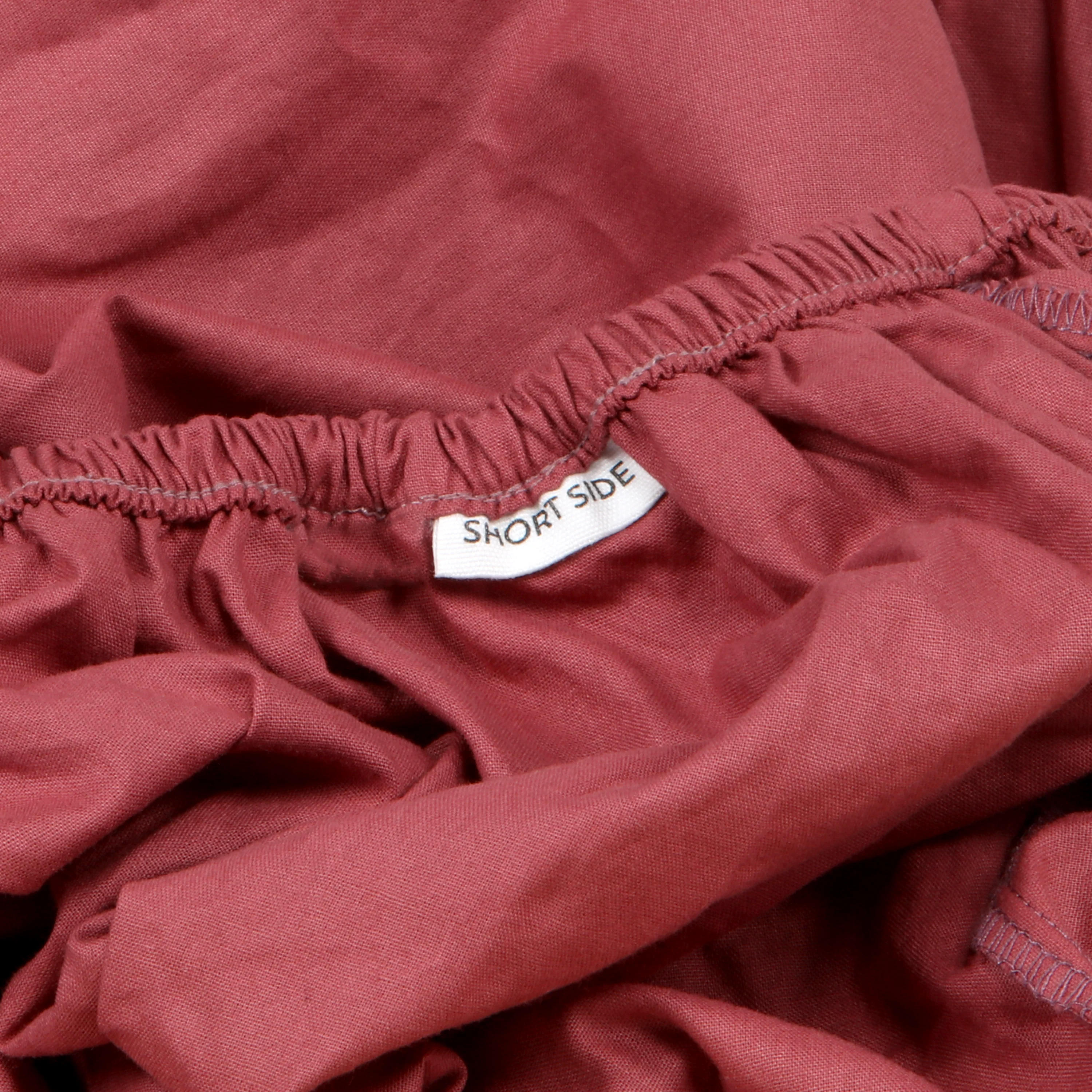 Classic Percale - Fitted Sheet Set- Carmine - Image 3