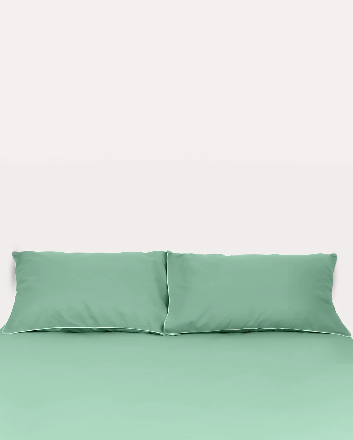 Classic Percale Pillowcase 2pcs- Jade Green with White Pipe Edge - Image 3