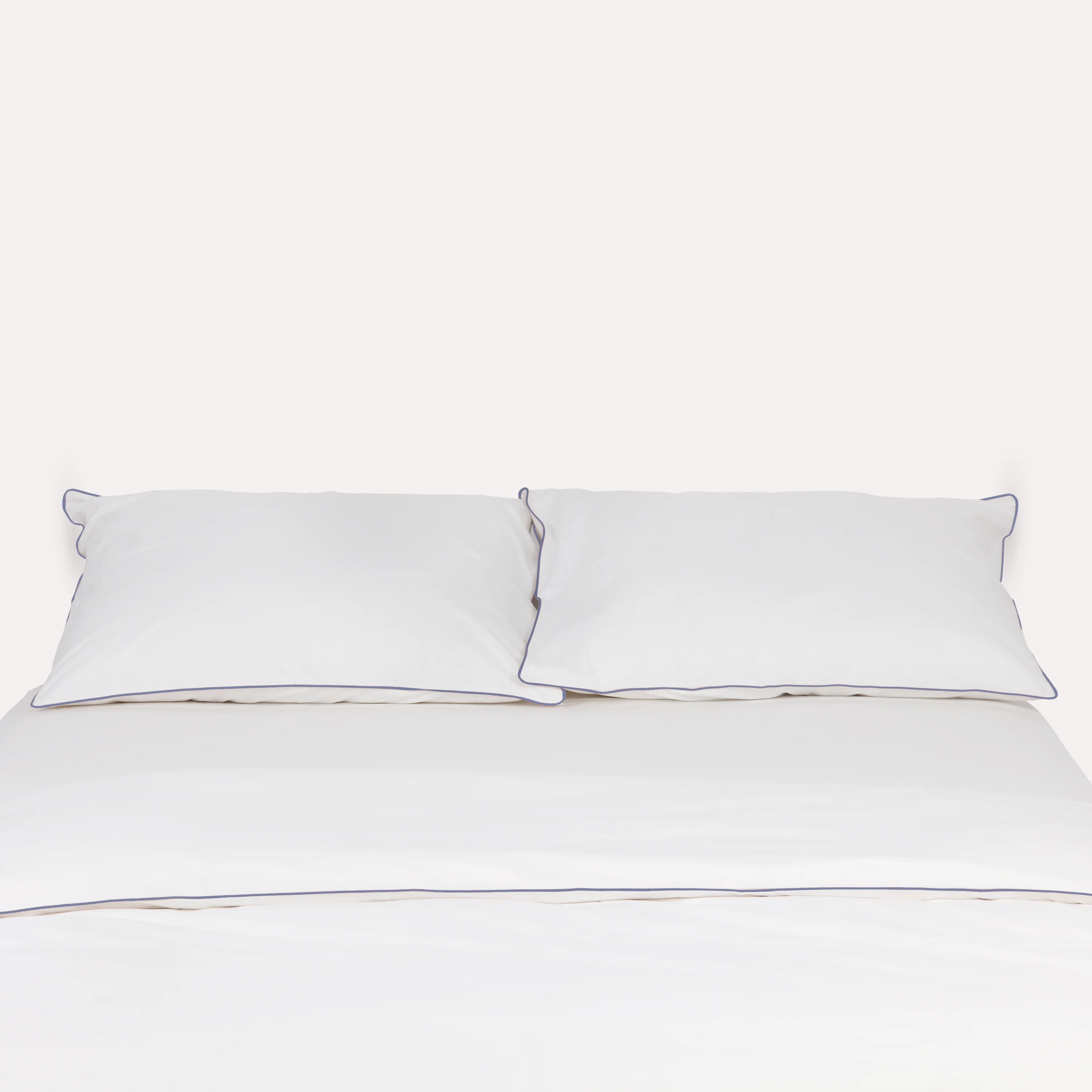 Classic Percale Pillowcase 2pcs- White with Navy Blue Pipe Edge - Image 3