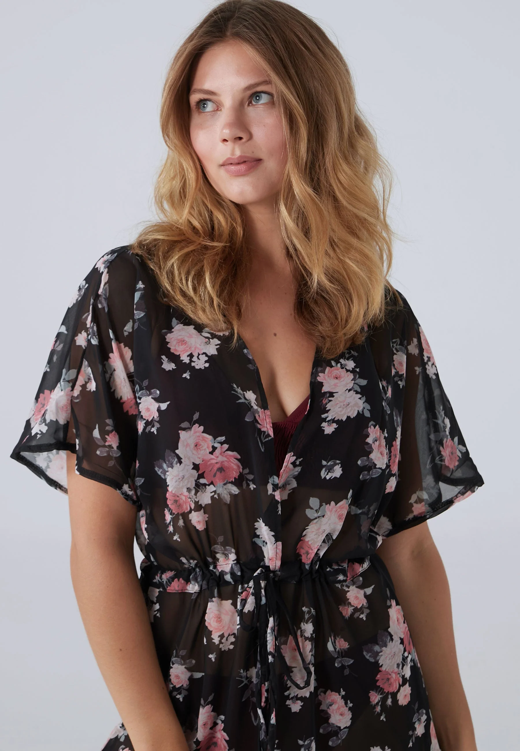 Herita Short-sleeved kimono - Image 2