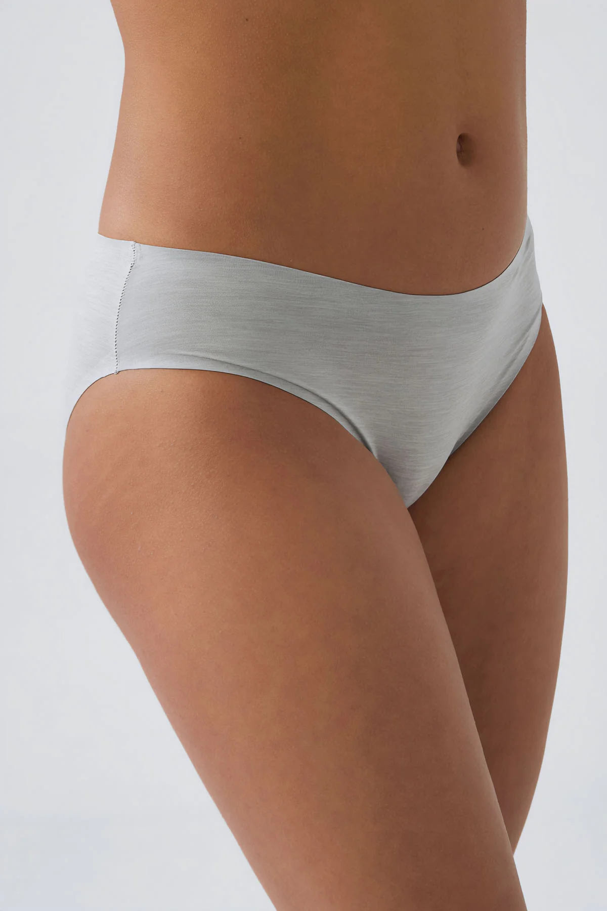 Laser Cut Seamless Bra Panty Set - Grey - Image 3