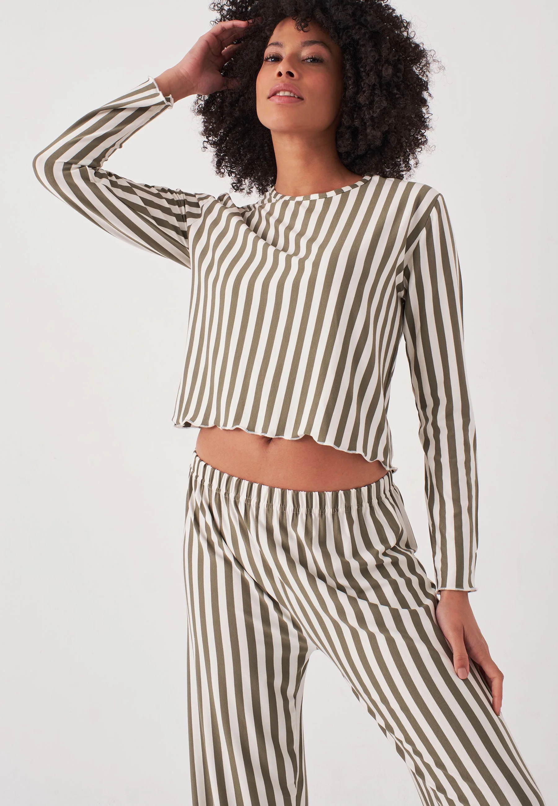 Long Sleeve Striped Pajamas Set - Image 5
