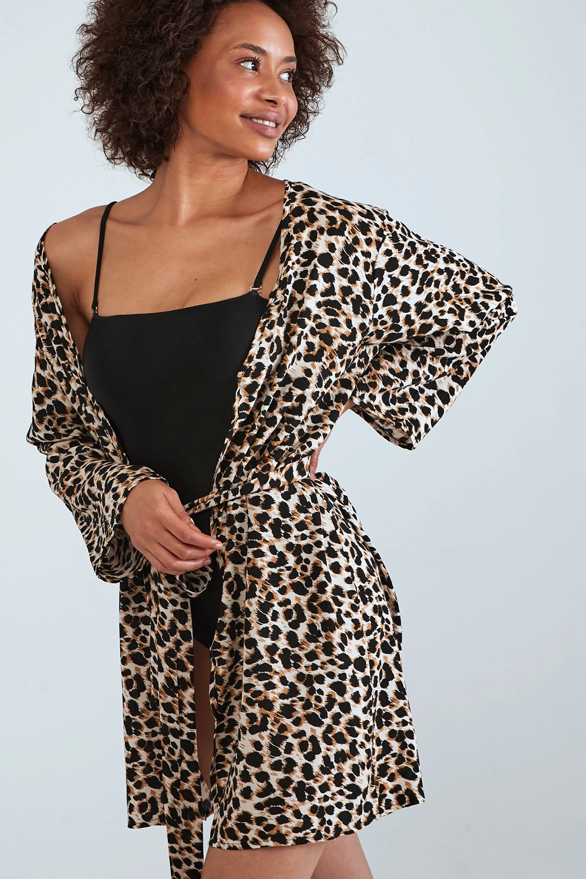 Long Sleeved Kimono - Leopard - Image 2