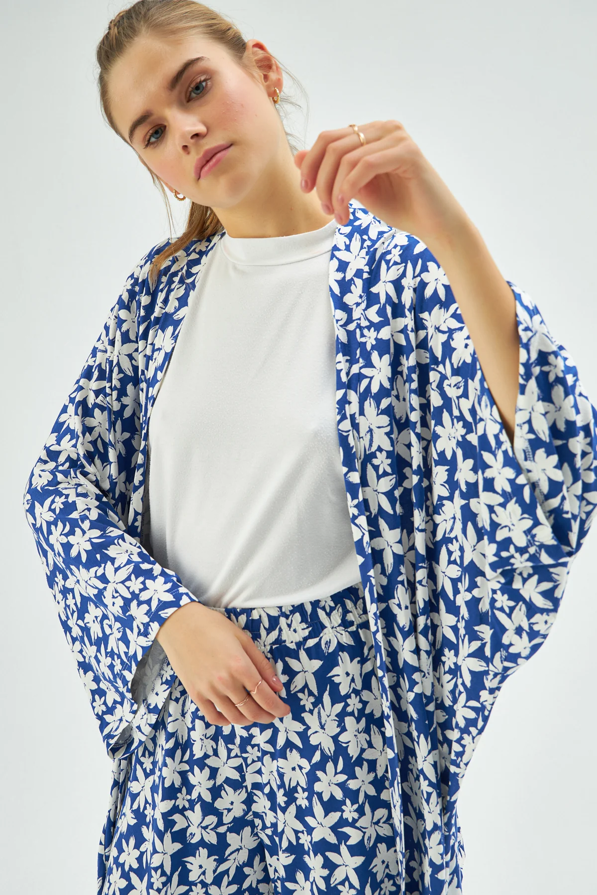 MUNI MUNI - Printed Kimono Top - blue - Image 2