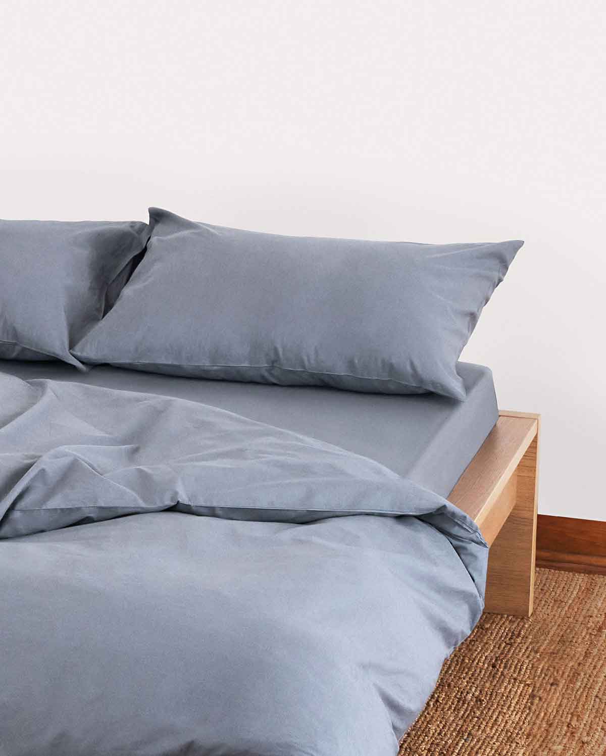 Classic Percale - Core Bedding Set - Dark Grey - Image 3