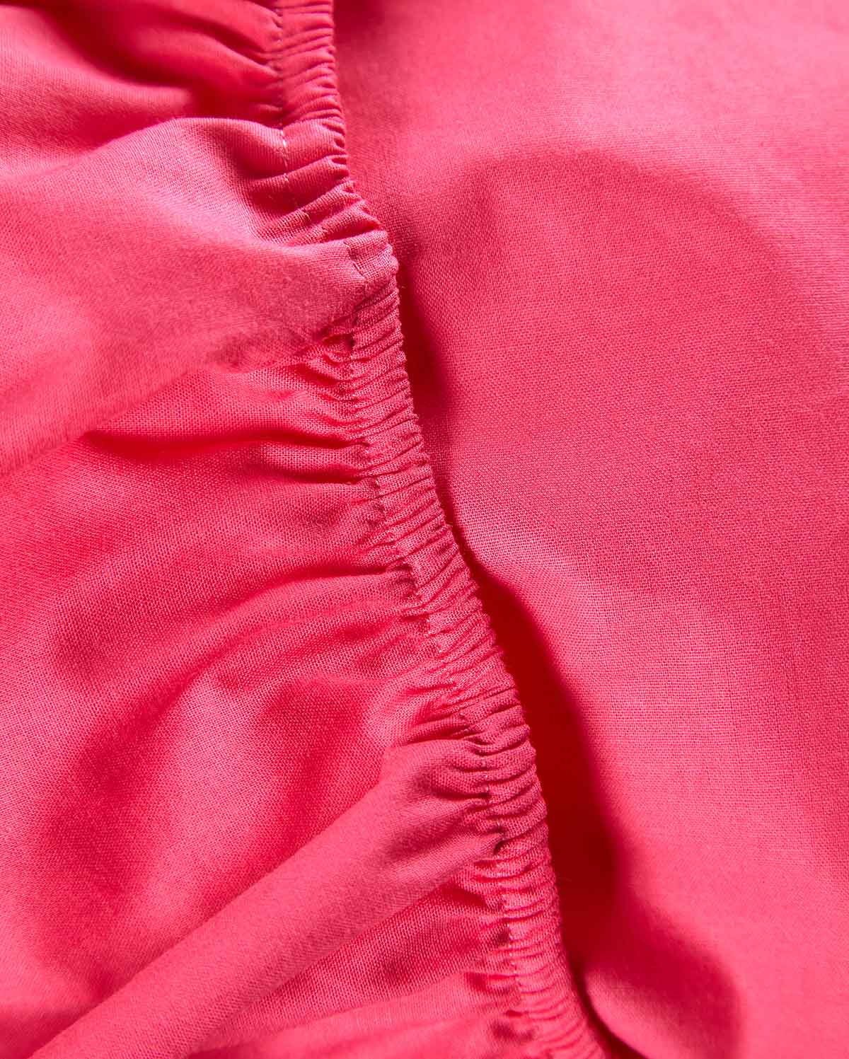 Reversible Percale Bedding Set - Fuchsia & Red - Image 13
