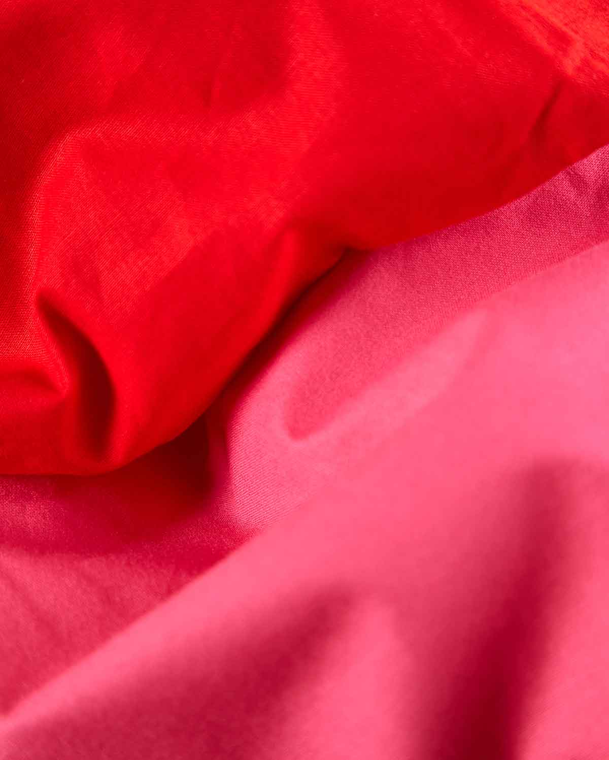 Reversible Percale Bedding Set - Fuchsia & Red - Image 18