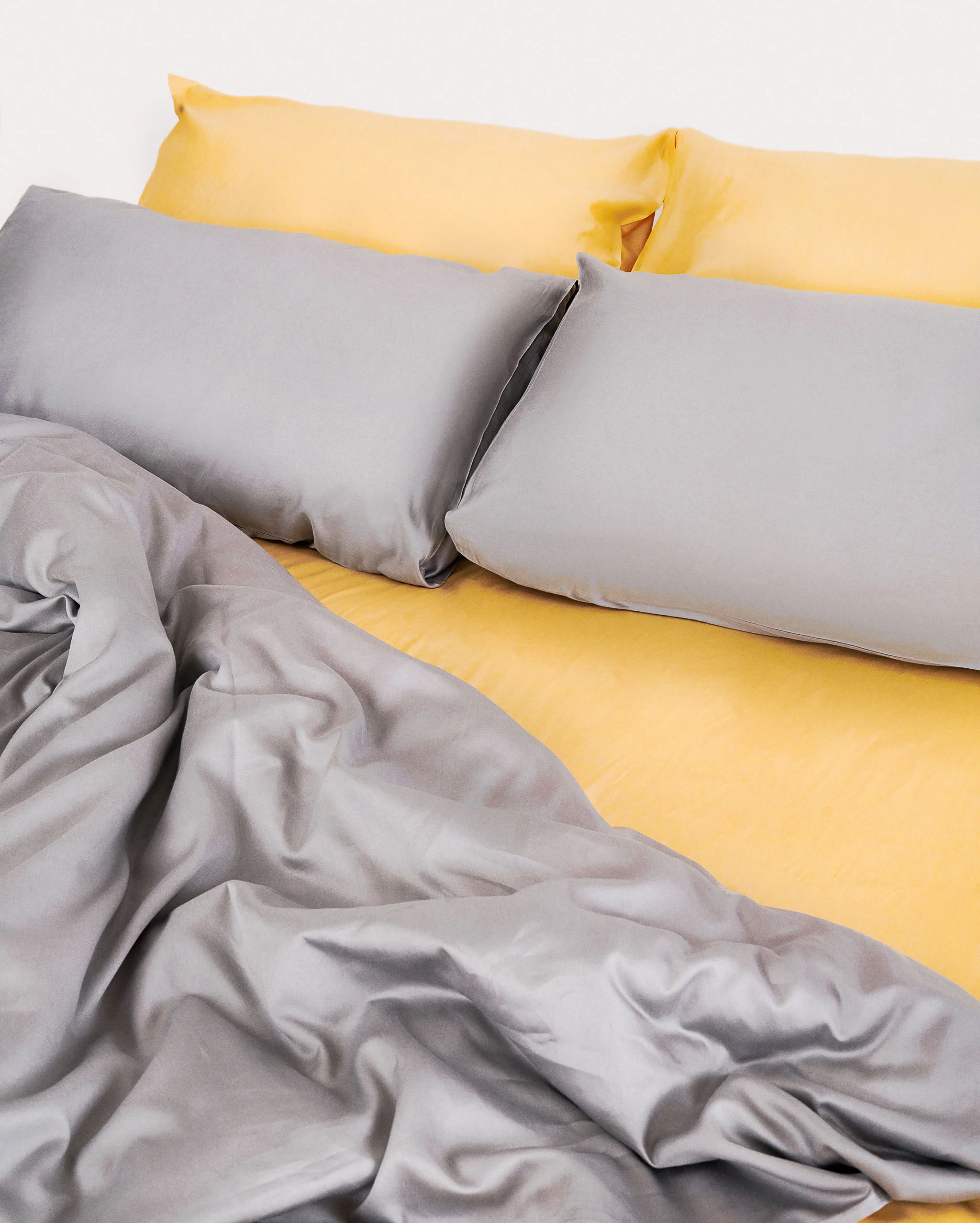 Reversible Sateen Bedding Set - Yellow & Dove Grey - Image 7