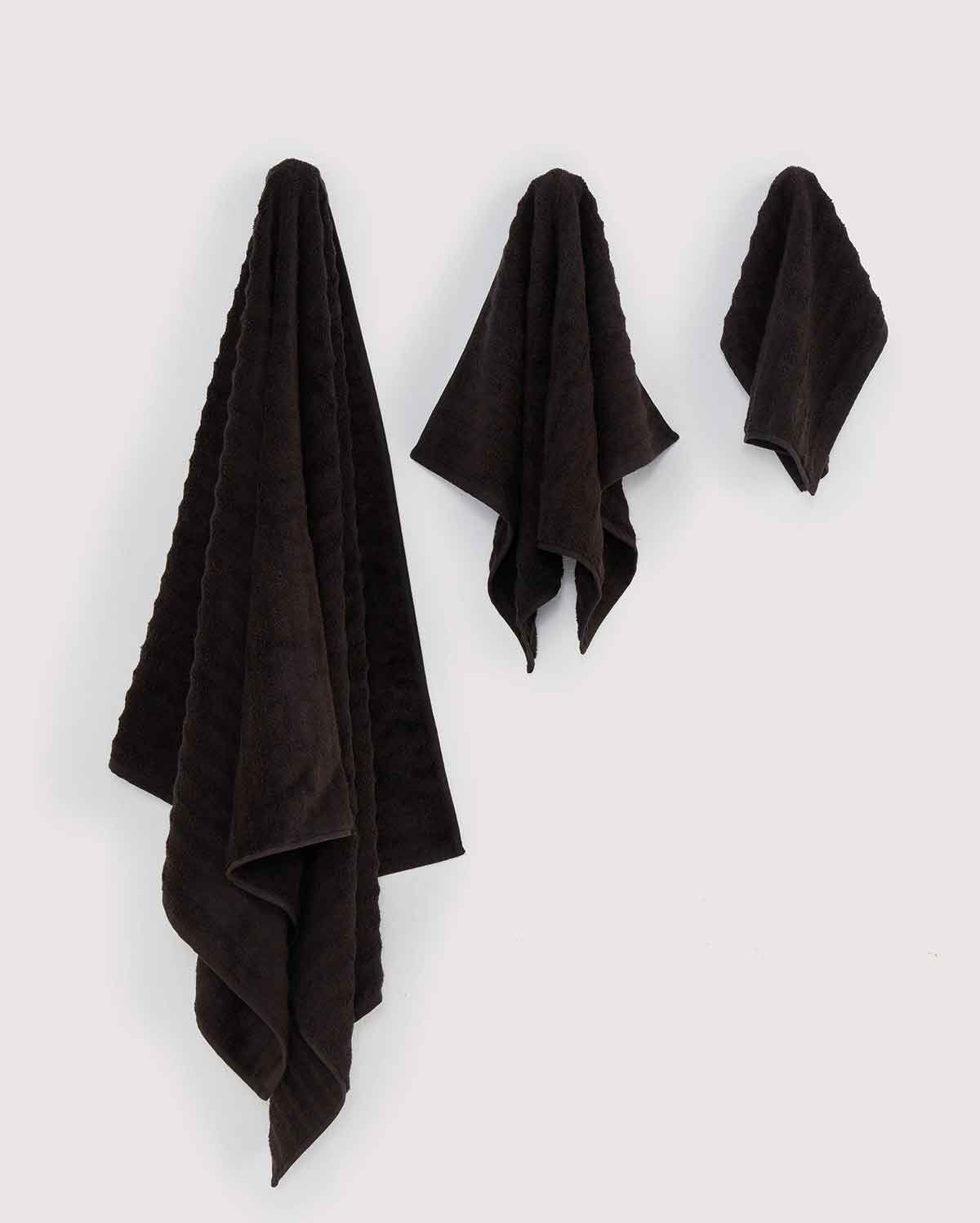 Ribbed Soft Cotton Towel Set - Black (3 Towels) - Image 3