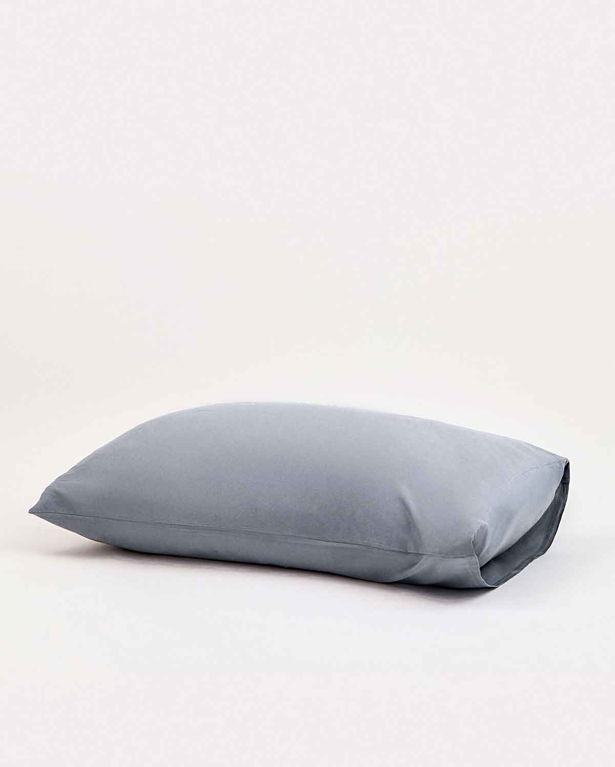 Lavish Sateen Pillowcase 2pcs - Dark Grey - Image 4