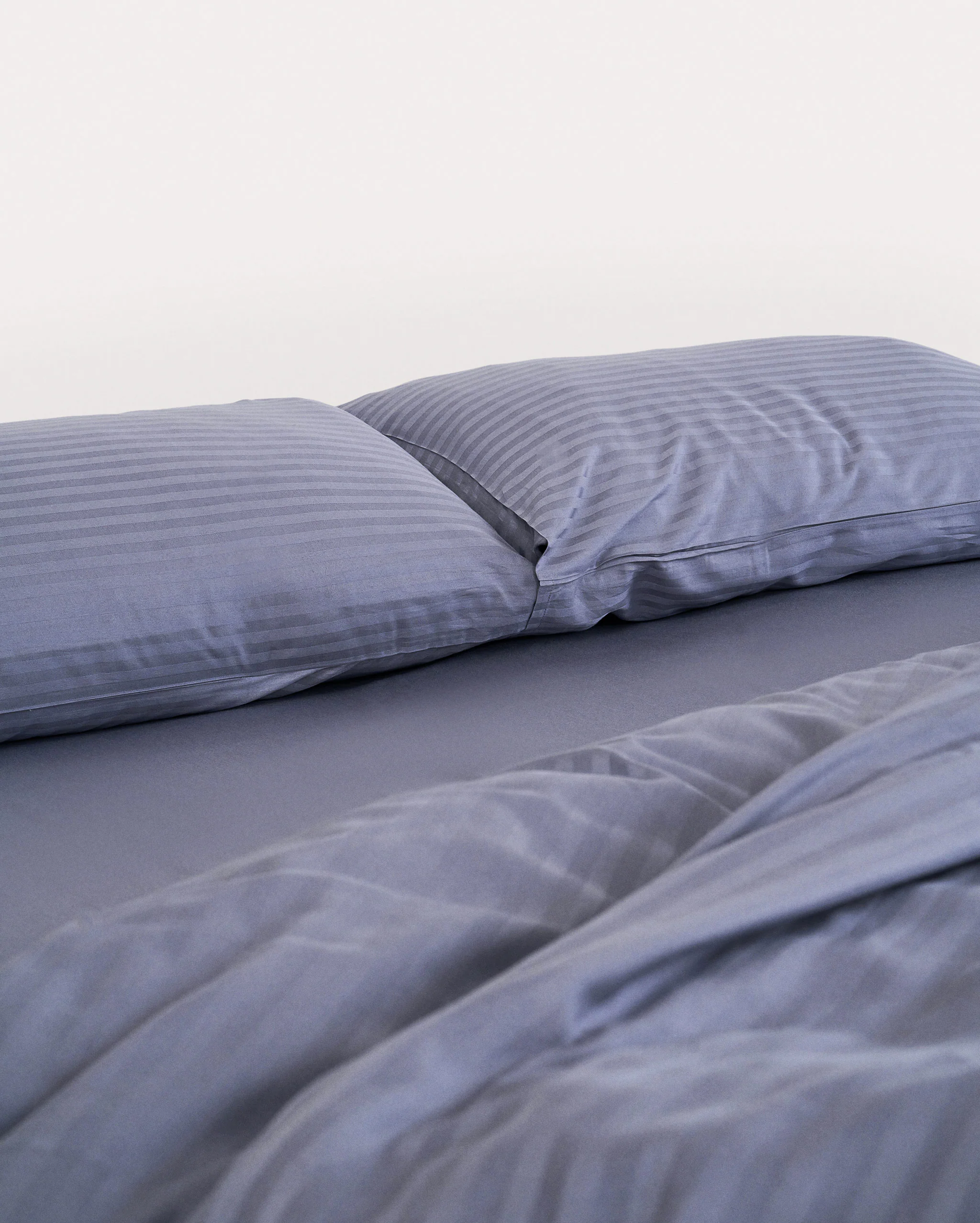 Sateen Stripe Pillowcase 2pcs - Dark Grey - Image 4